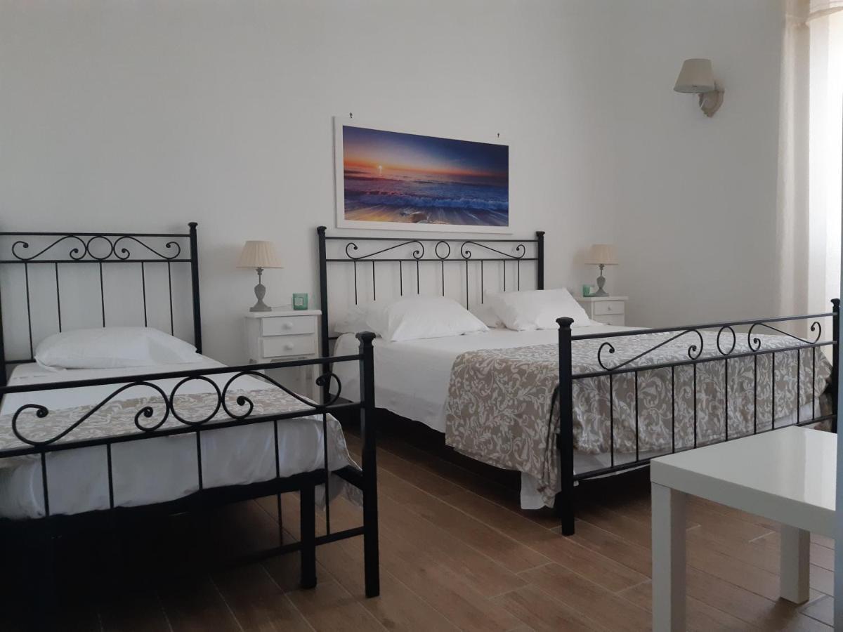 Guest house al mare Civitavecchia Extérieur photo